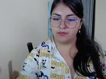 alejandraa 33