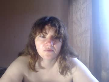 alinaxjames