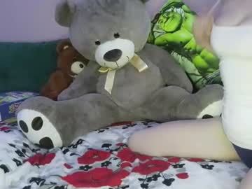 lily littlee