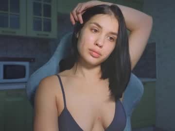 mia   lunaa