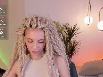 mia silk