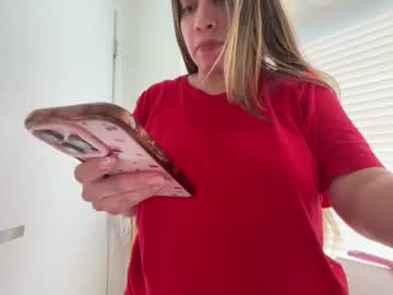naomi moon28