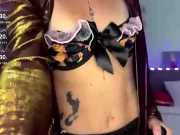 vickynova